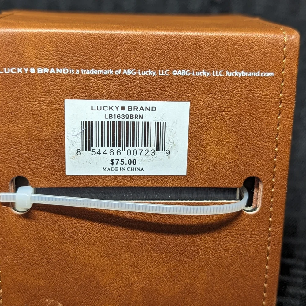 Brown Leather Lucky Brand Watch and Bracelet Set. - Picture 4 of 4